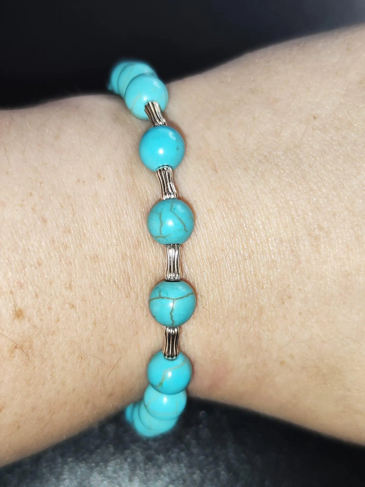 Handgefertigtes Armband aus Türkis Naturstein & 925er Silber – Armband Türkisfarben