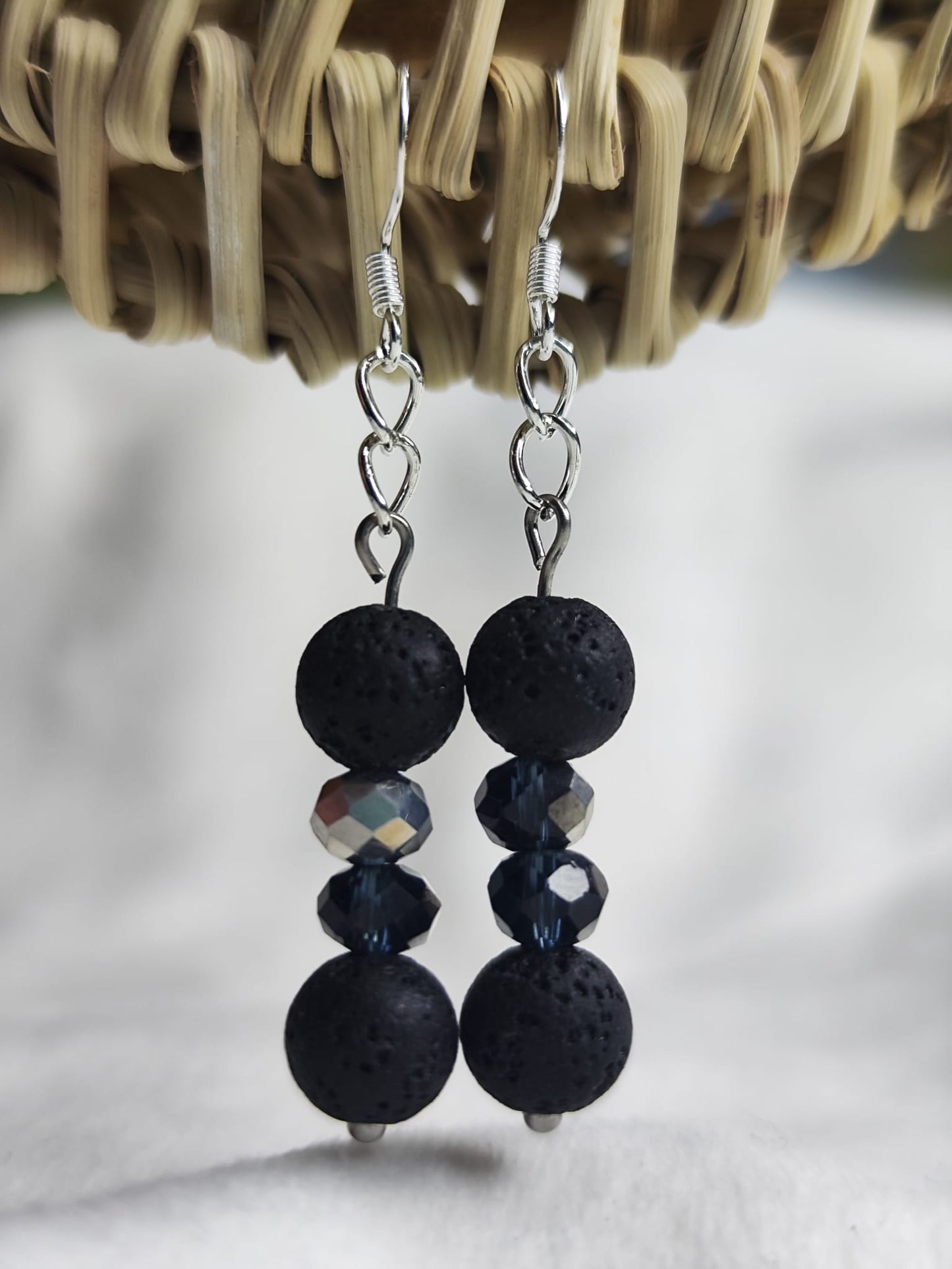 Elegantes Schmuck-Set aus Lavastein & Glasschliffperlen – Handgefertigt mit S925 Silber