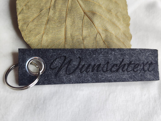 Filz Schlüsselanhänger personalisiert | Wunschtext u. verschiedene Designs | Geschenkidee | Lasergravur | Anhänger mit Schriftzug