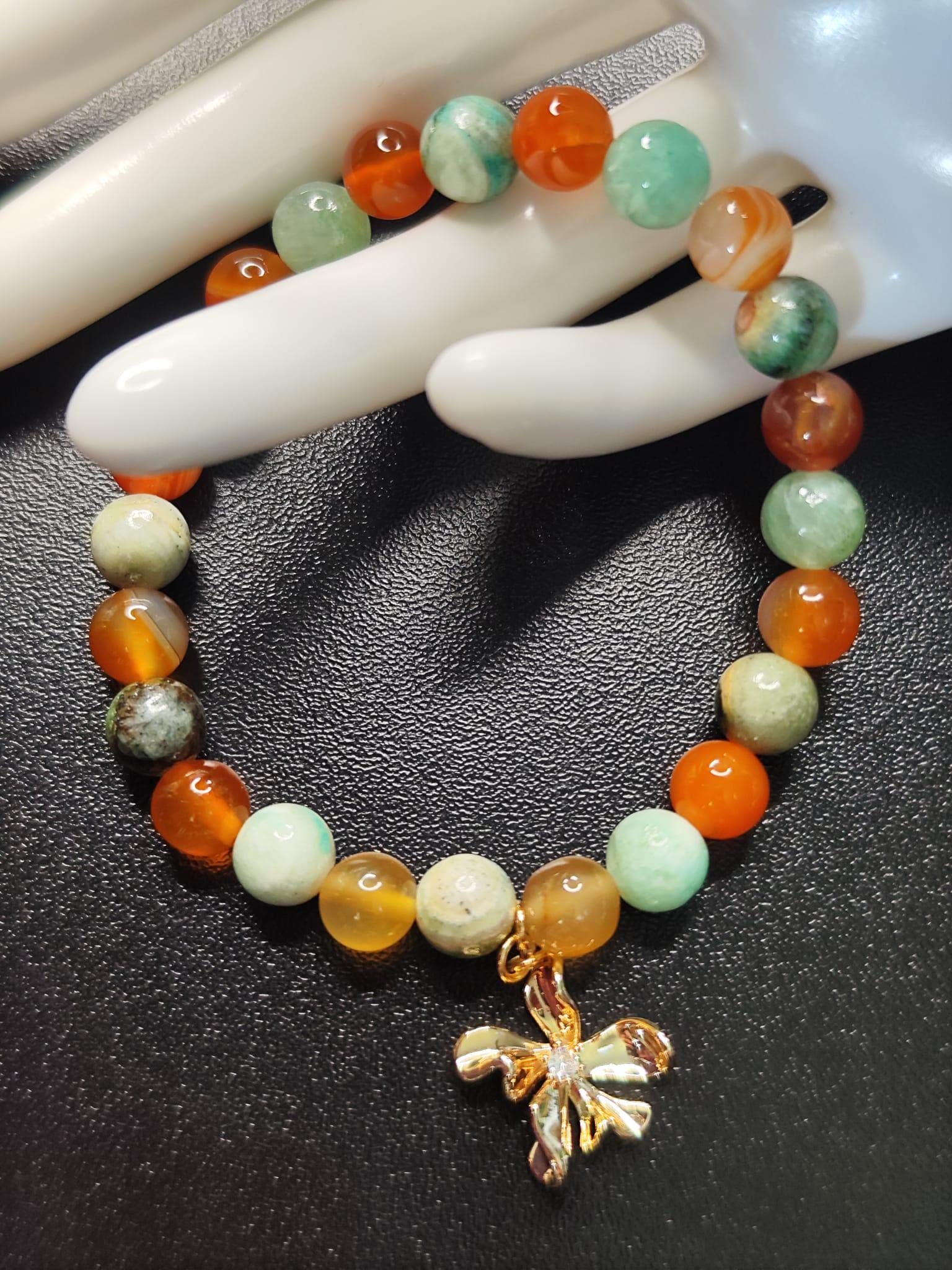 Edelstein-Armband mit Blüten-Anhänger | Phoenixstein, Streifen-Achat | Handgemacht | 18k vergoldet | Boho Schmuck