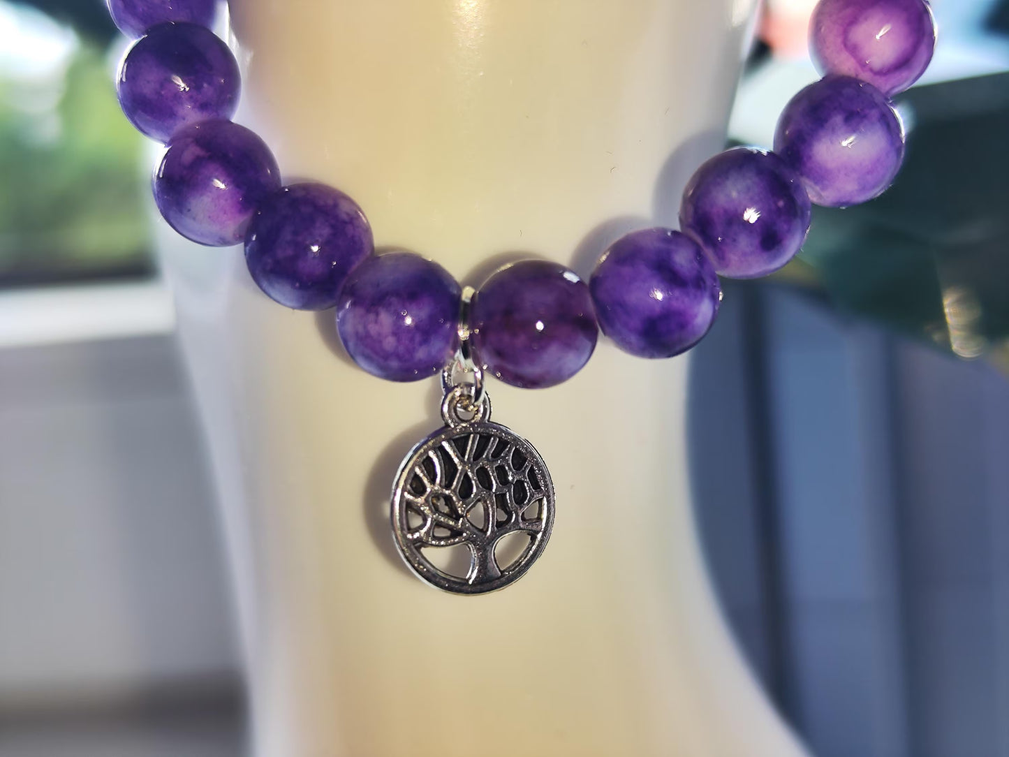 Lila Armband mit Lebensbaum-Anhänger