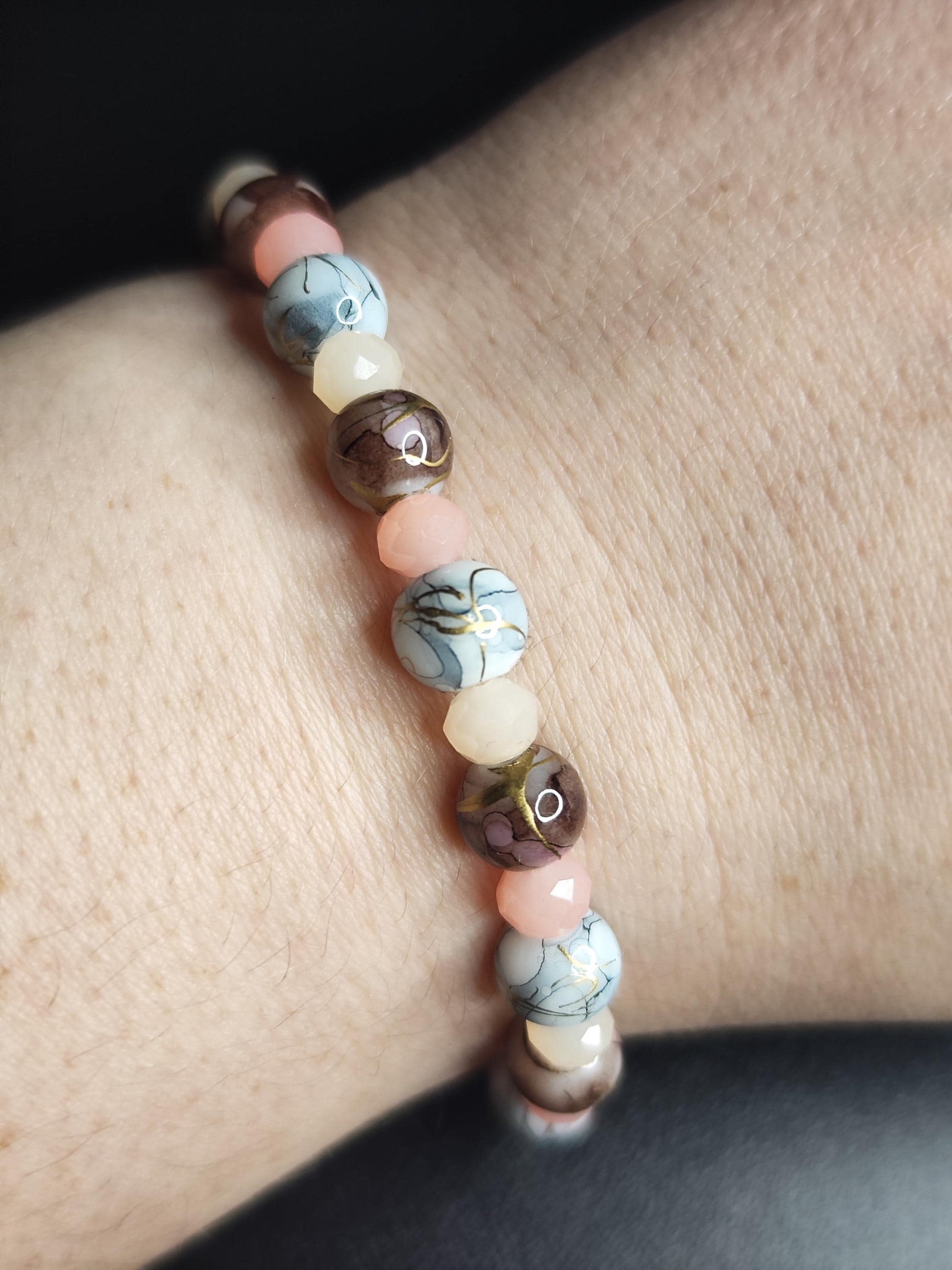 3er Set Glasperlenarmbänder – Rosa/Braun Pastell – Handgemacht – Elastisch – 16 cm – Elegante Perlenarmbänder – Geschenk für Frauen