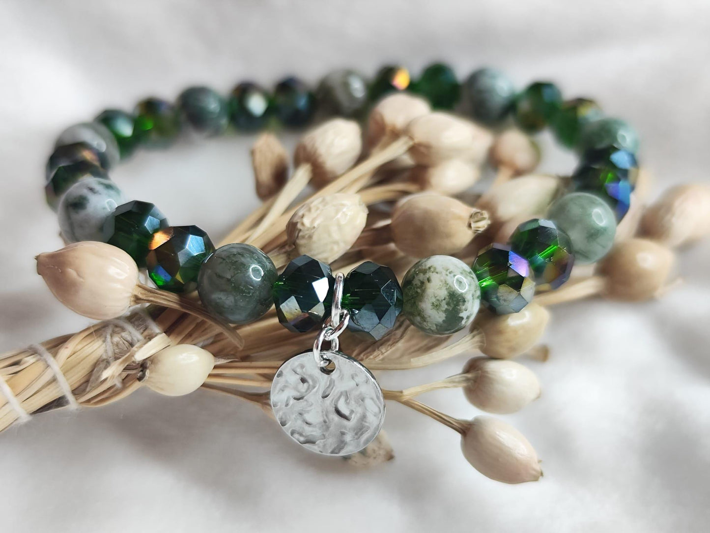 Moosachat Armband mit Glasschliffperlen | Edelsteinarmband Grün | Edelstahl Anhänger | Naturstein Armband Handmade | Geschenk für Frauen